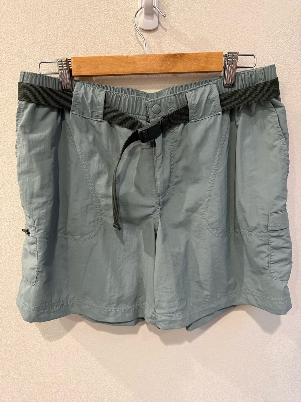 Columbia Women’s Sandy River Cargo Shorts